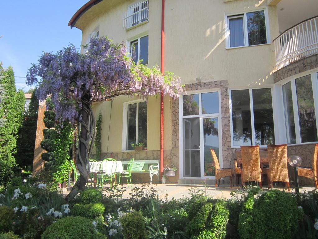 Guest House Bankya Exterior photo