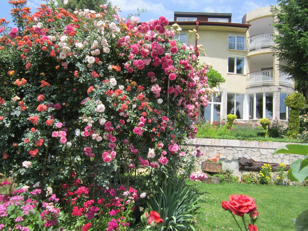 Guest House Bankya Exterior photo